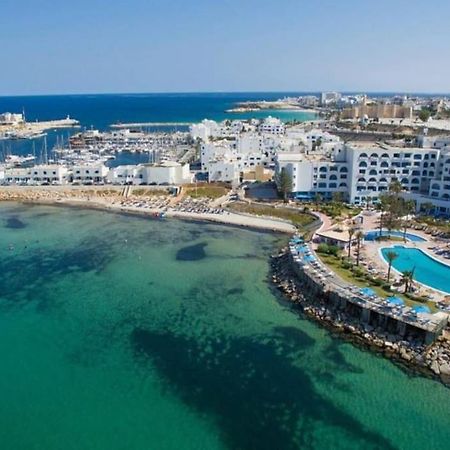 Fantastique, Luxerieux, Agreabel Appartement Monastir Bagian luar foto